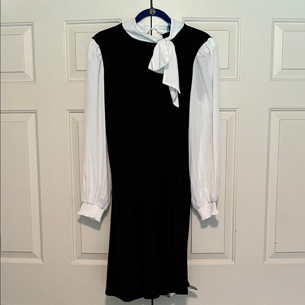 CeCe Black & White Knit Dress  Size M